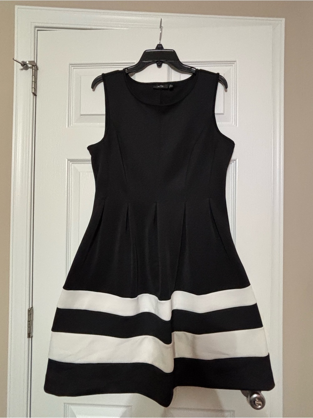 Apt. 9 Black and White Sleeveless Fit-and-Flare Dress